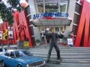 Bandung superheroes * 640 x 480 * (85KB)